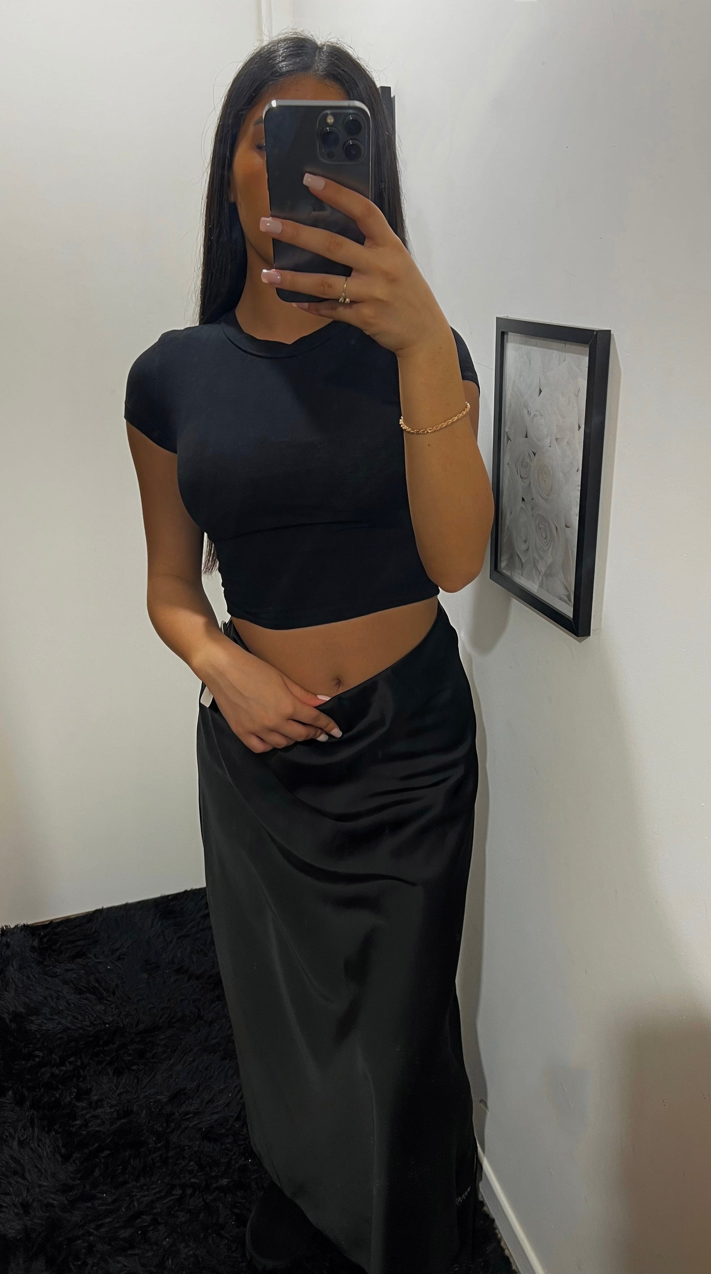 JUPE NOIRE EN SATIN
