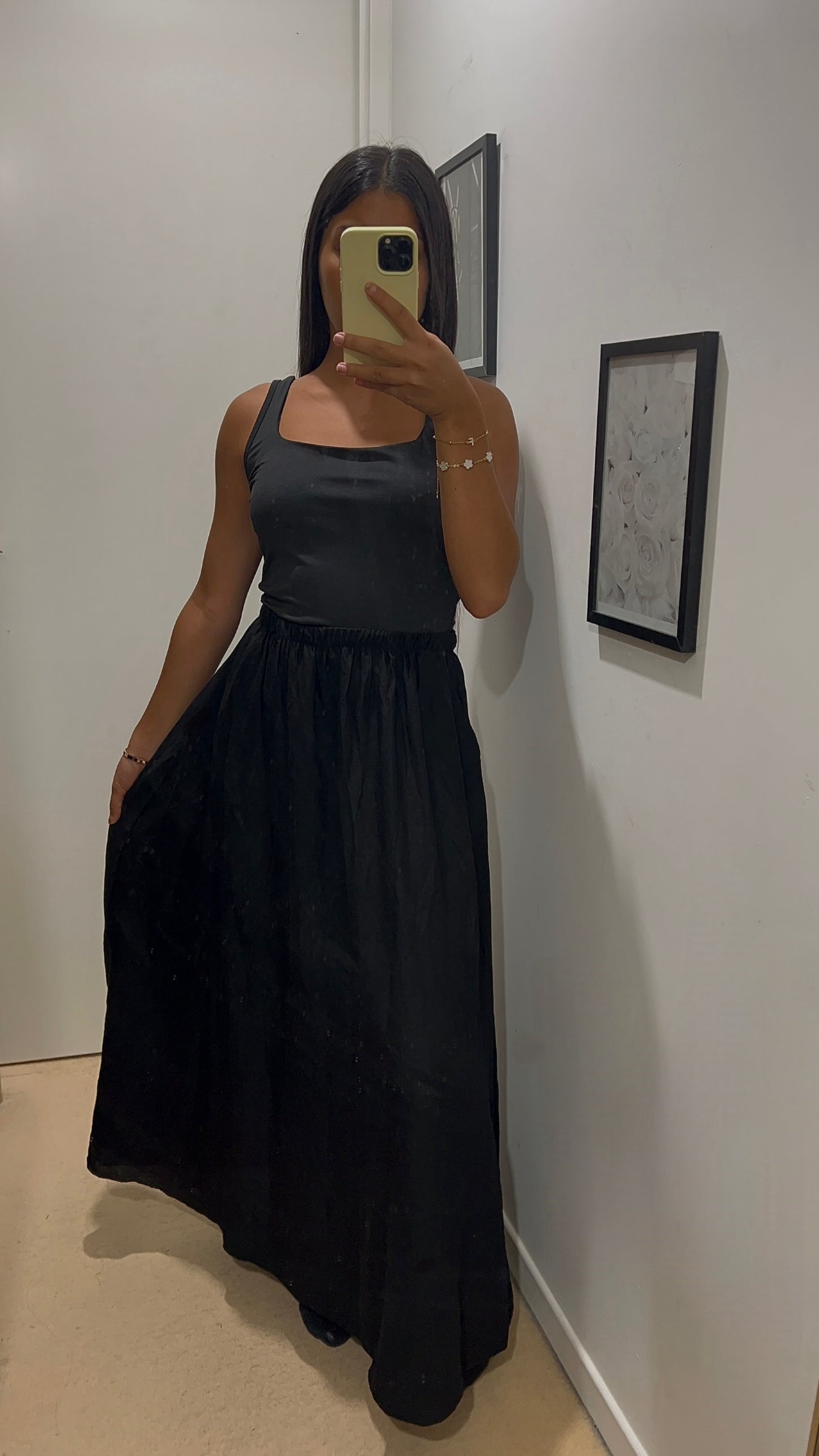 JUPE À POCHES NOIRE