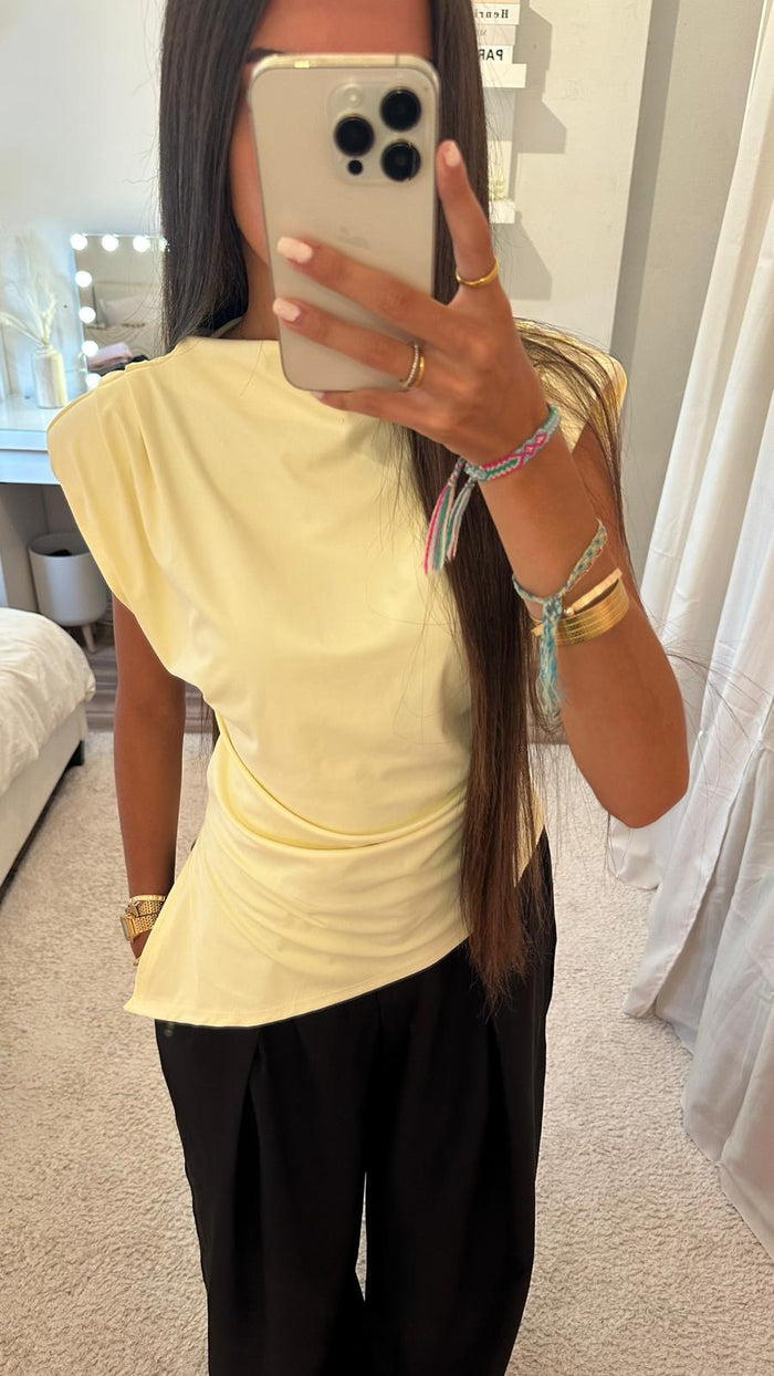 TOP ÉLÉGANT JAUNE