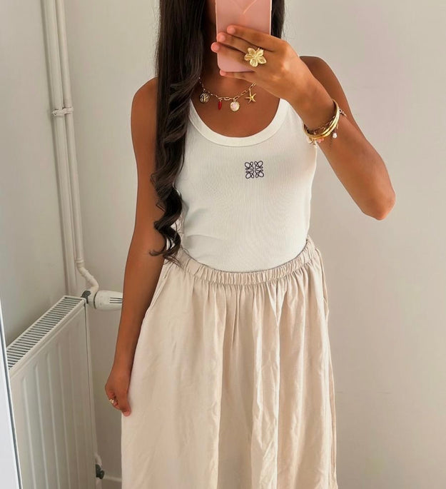 BEIGE SKIRT WITH POCKETS