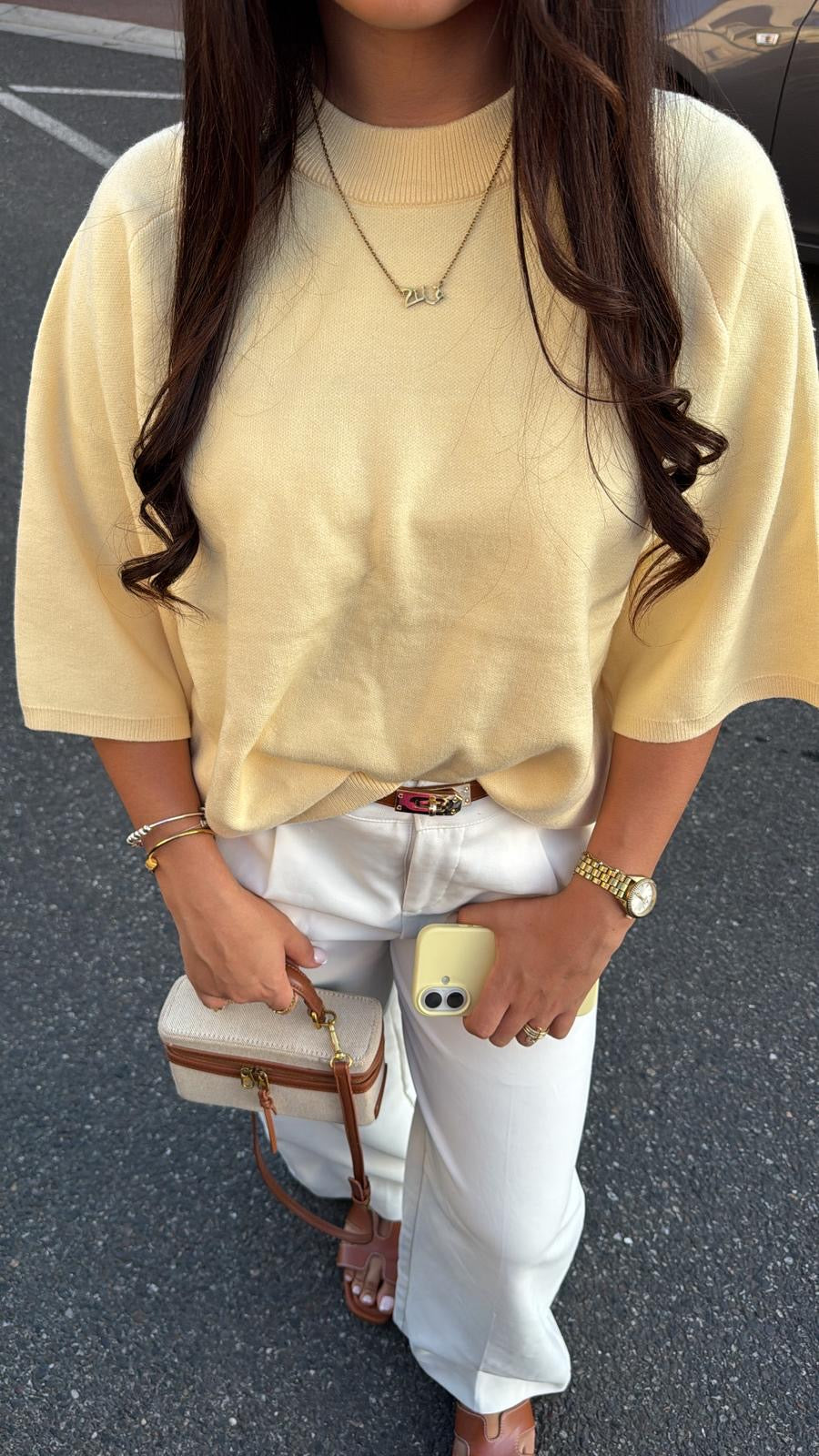 T SHIRT EN MAILLE JAUNE (pré-commande)