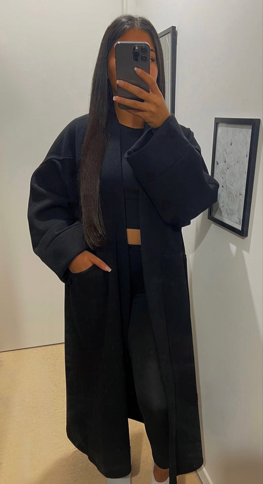 MANTEAU OVERSIZE NOIR ( livraison à partir du 30 Août )