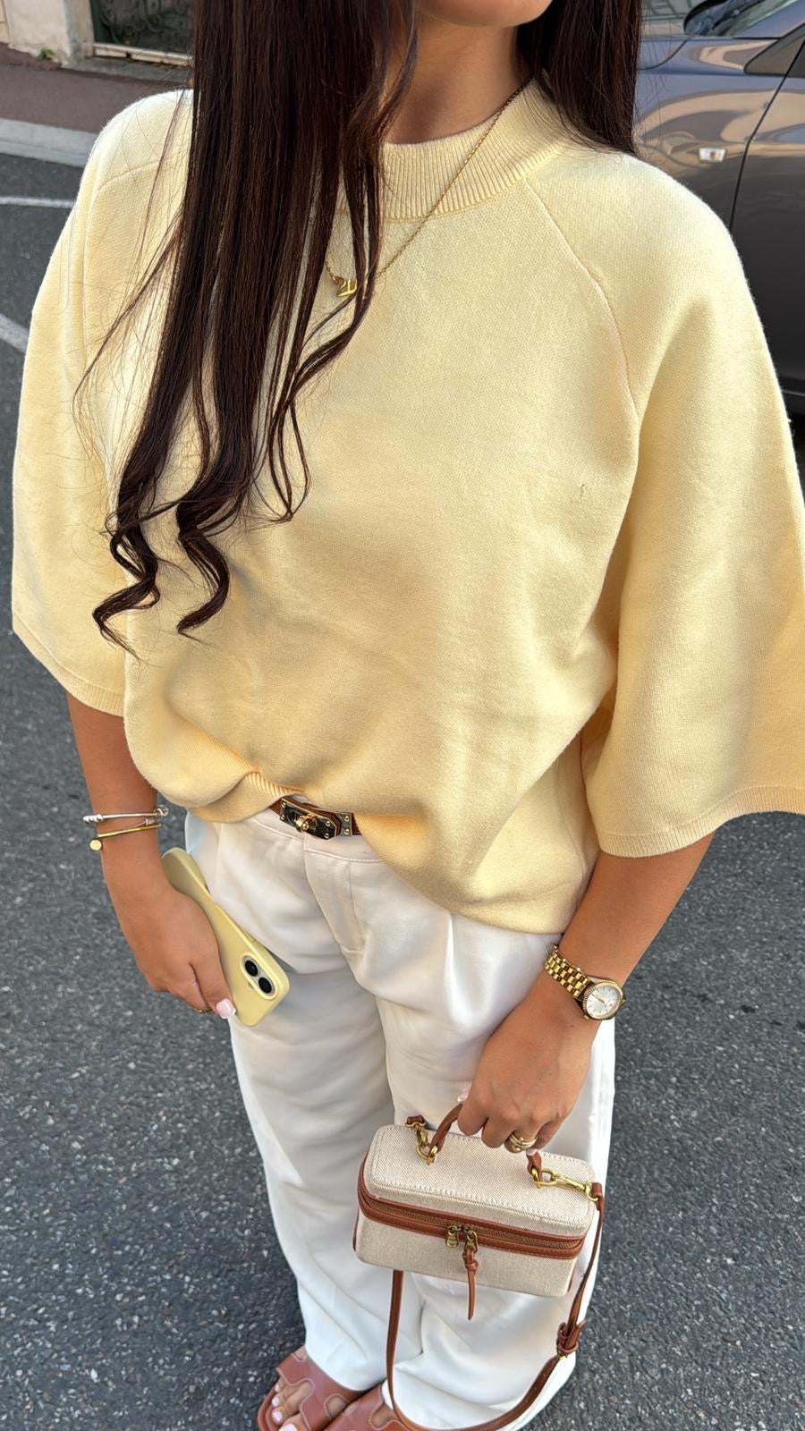 T SHIRT EN MAILLE JAUNE (pré-commande)