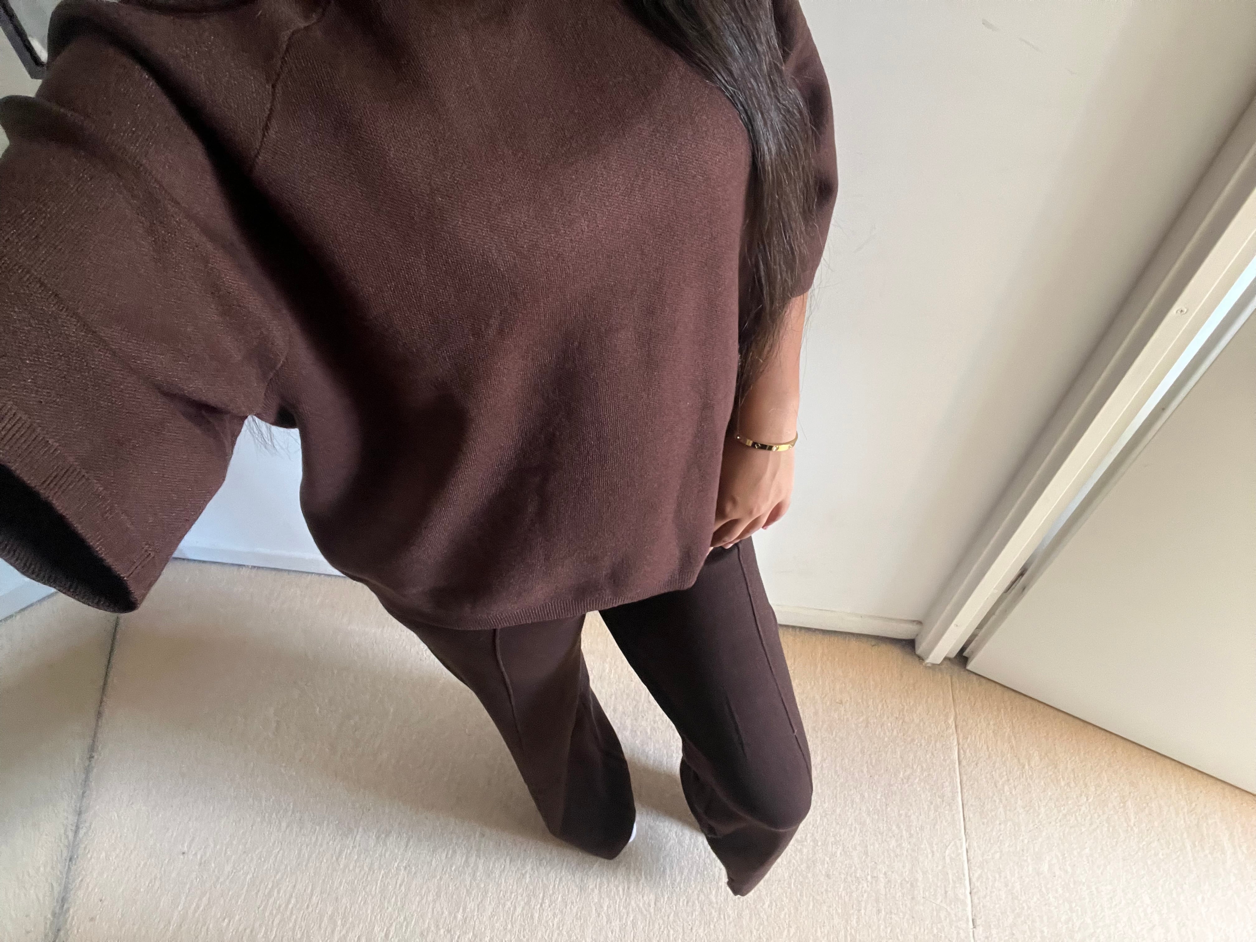 PANTALON EN MAILLE MARRON