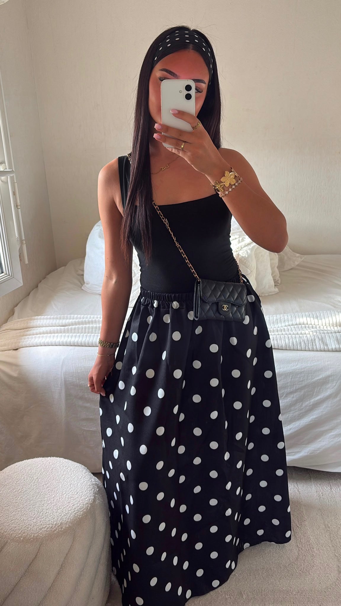 JUPE À POIS NOIRE