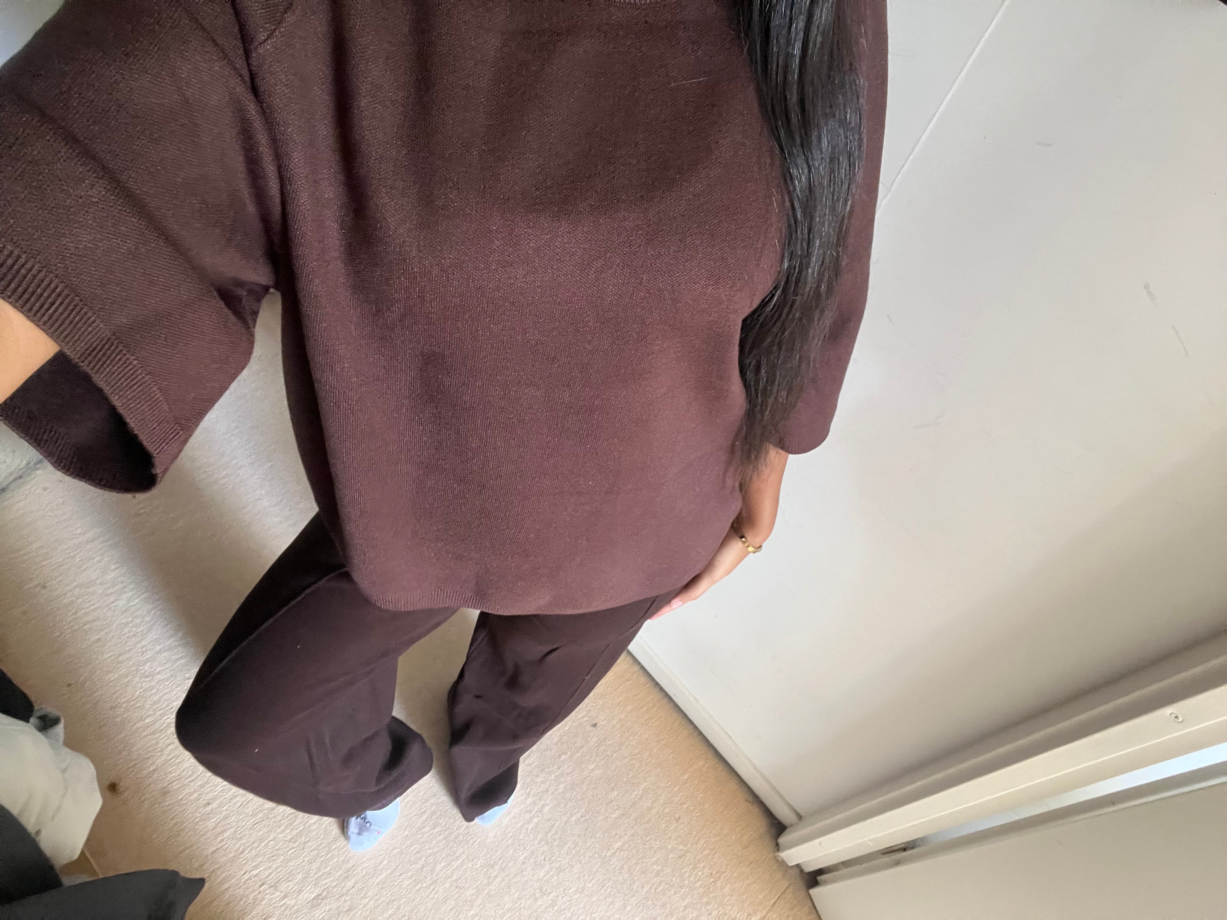 PANTALON EN MAILLE MARRON