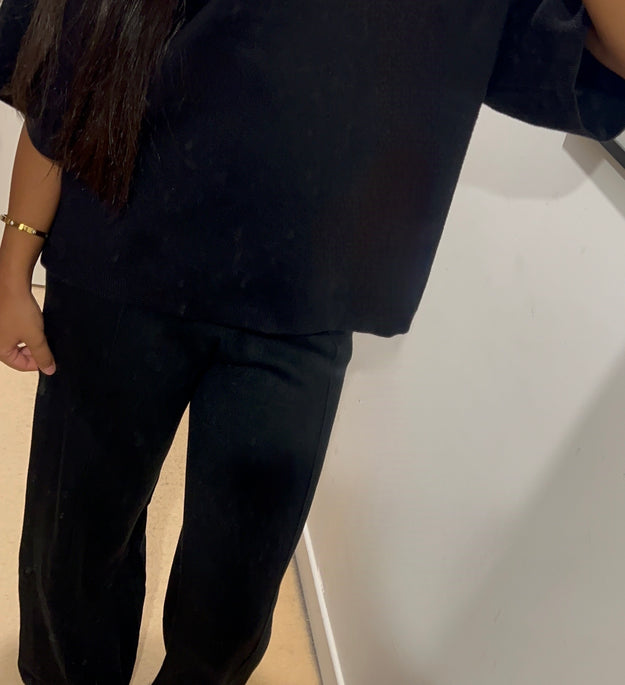 PANTALON EN MAILLE NOIR