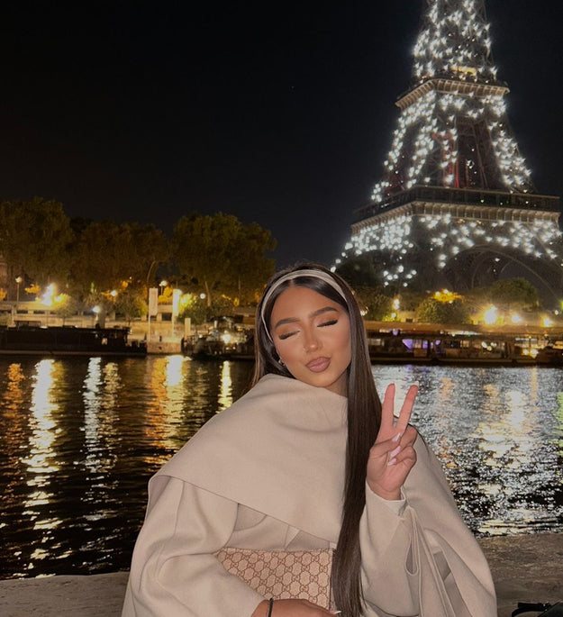 BEIGE PONCHO CAPE