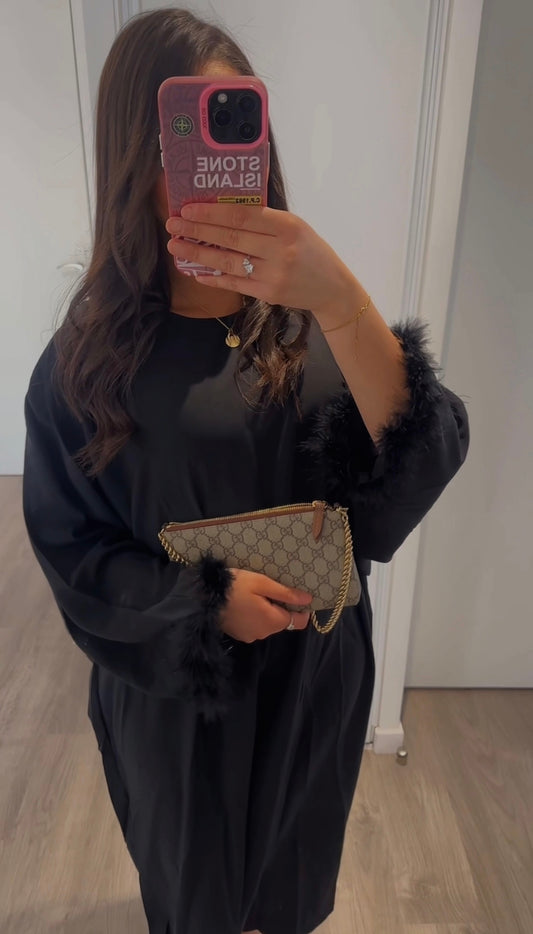 ROBE PLUME NOIRE